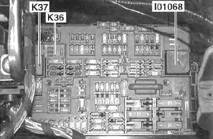 BMW 3-Sseries (E90, E91, E92, E93) - fuse box diagram - behind glove compartment